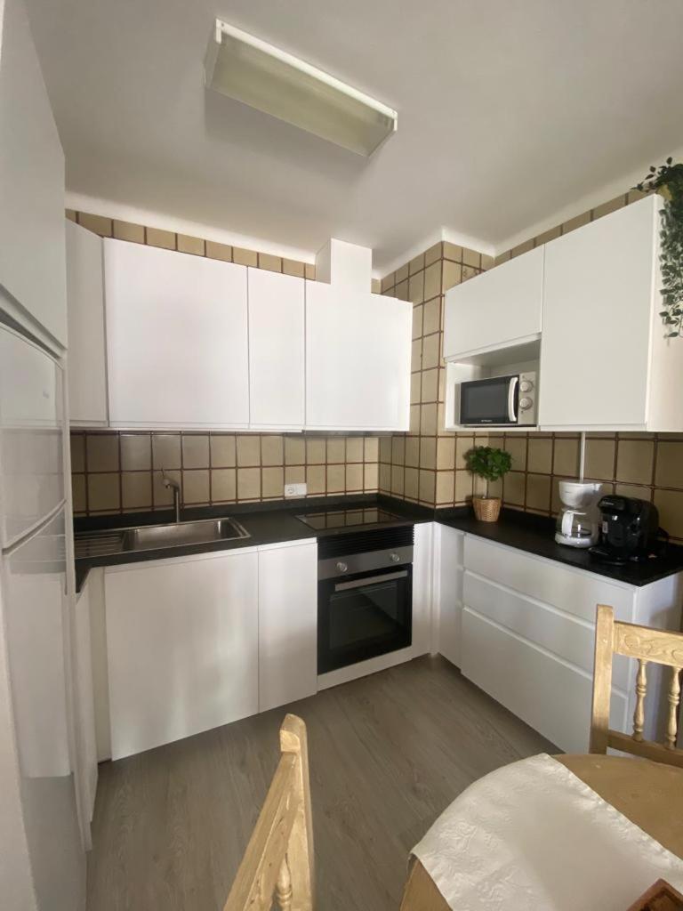 Rotonda Apartaments Феланитс Екстериор снимка