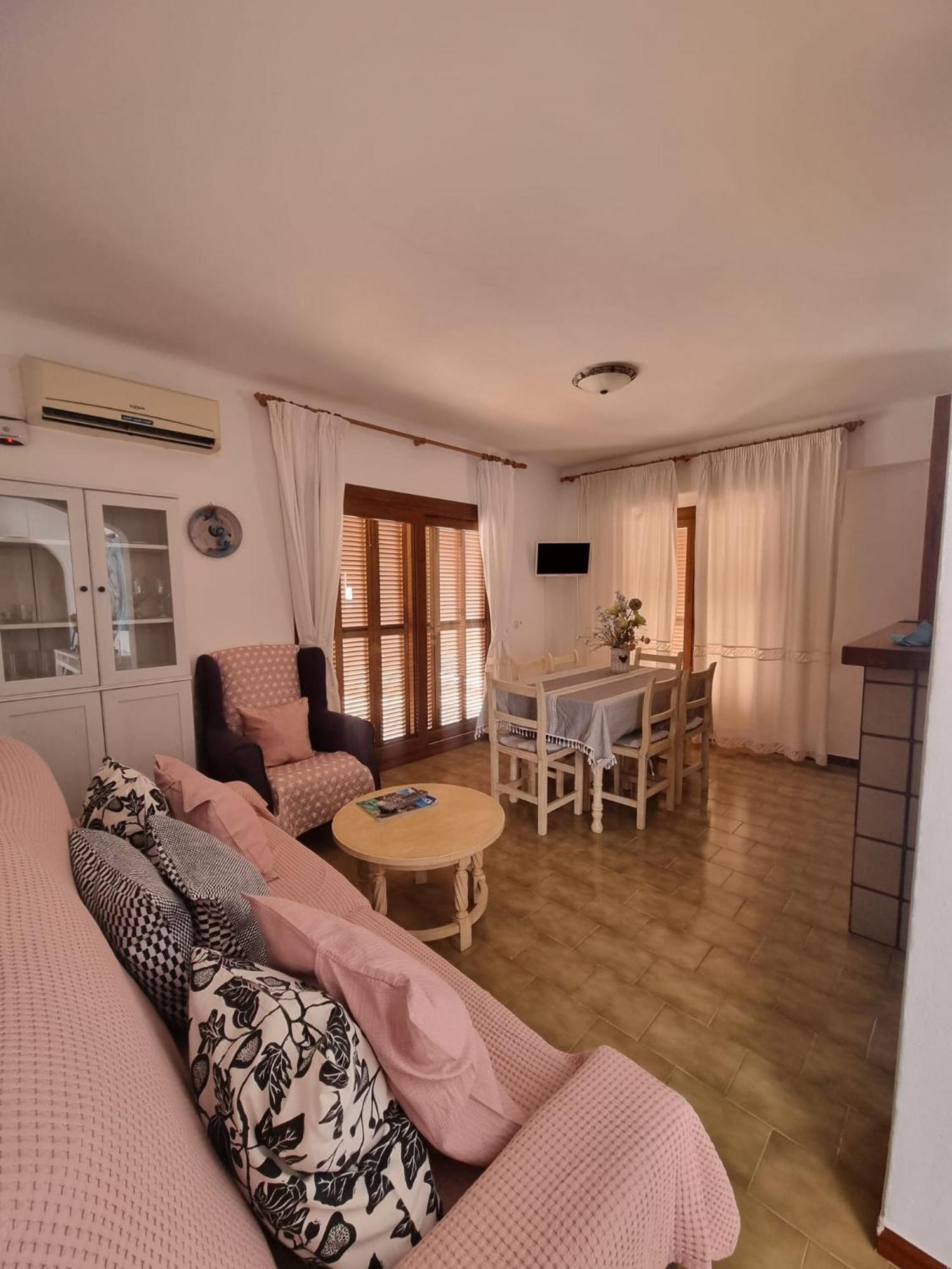 Rotonda Apartaments Феланитс Екстериор снимка